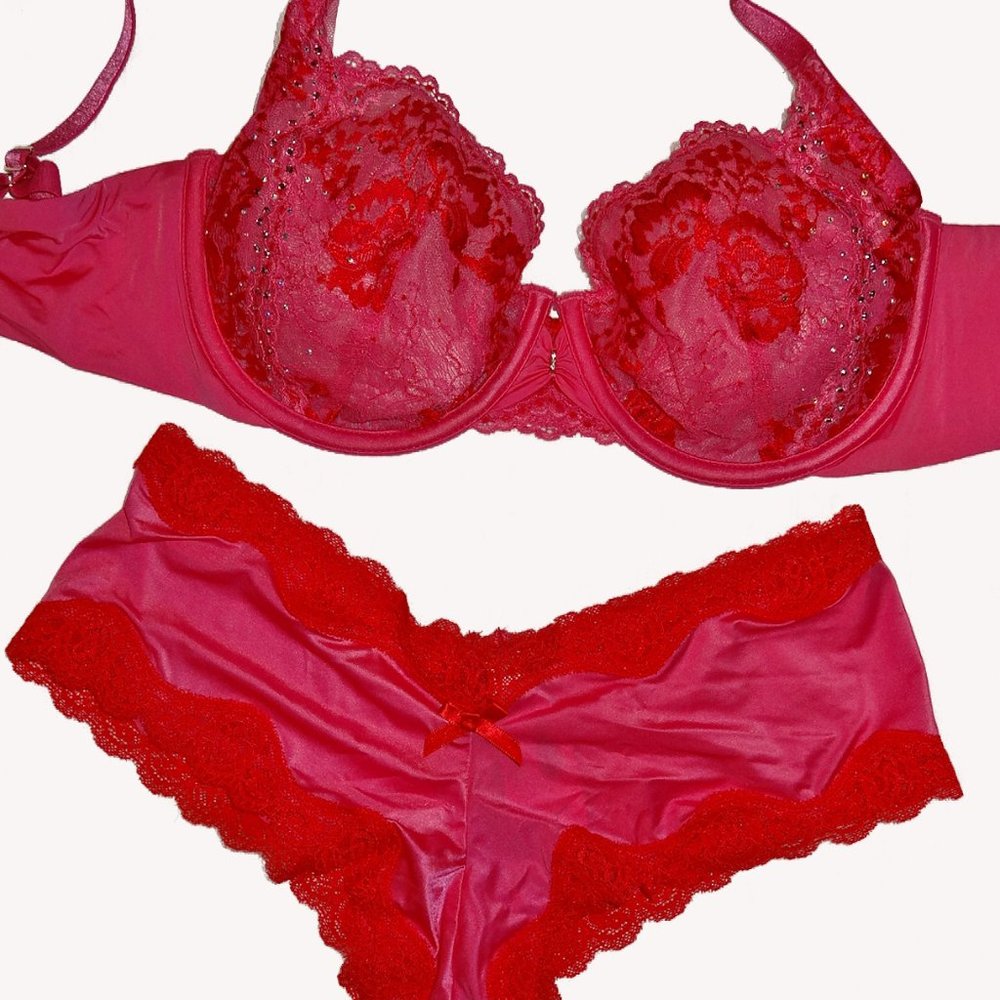 32DD,XS NWT Victorias Secret Desire Set Unlined Demi Bra, Cheeky Panty Pink, Red